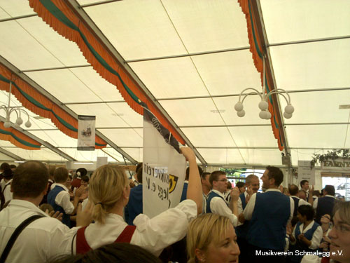 2010-08-08 Jubiläumsumzug 100 Jahre Musikverein Taldorf 17